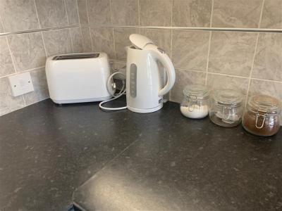 Kettle Toaster Medium - 1024, 768